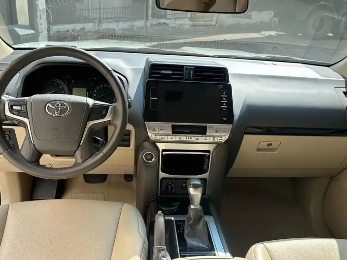 Prado import0 2023 Model 4.0L Automatic 4WD 7 seat Parallel Imported – фото 7