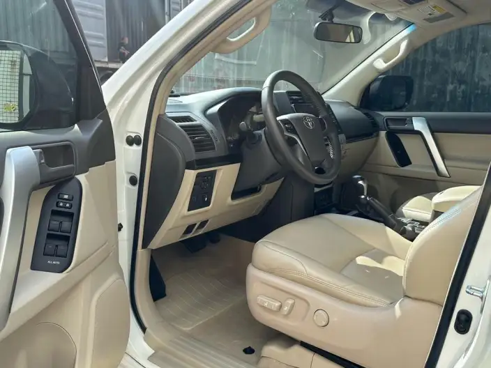 Prado import0 2023 Model 4.0L Automatic 4WD 7 seat Parallel Imported – фото 9