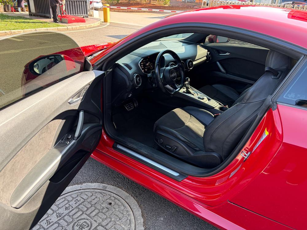 Audi TT 2015 TT Coupe 45 TFSI – фото 24