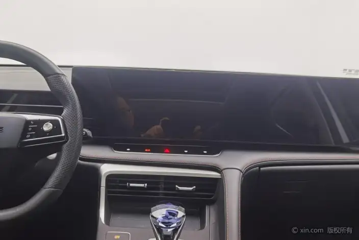 Roewe RX5 2023 Model Flagship Smart Driving Edition – фото 9