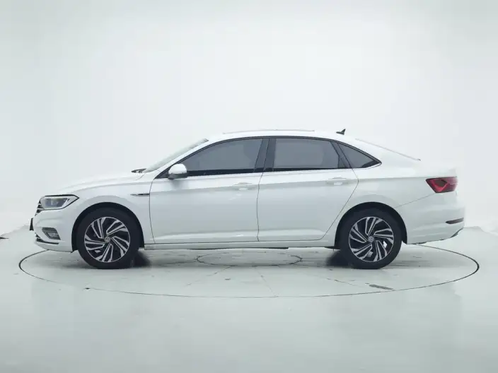 Volkswagen Sagitar 2022 Model 280TSI DSG Flying Version – фото 4