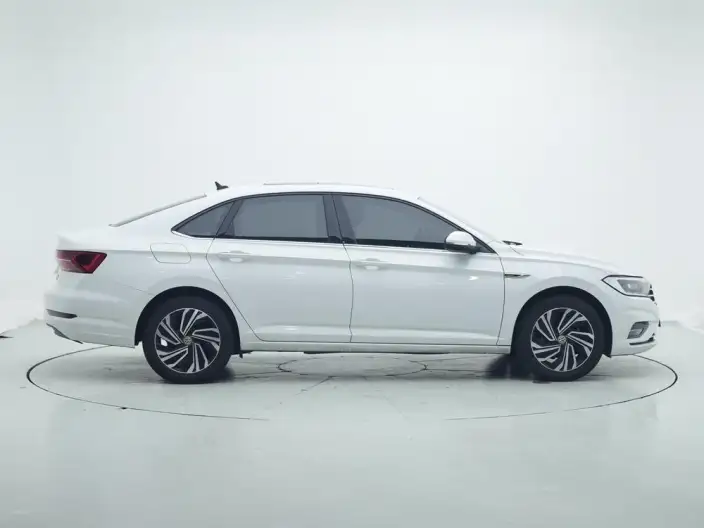 Volkswagen Sagitar 2022 Model 280TSI DSG Flying Version – фото 8