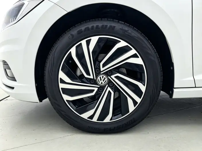 Volkswagen Sagitar 2022 Model 280TSI DSG Flying Version – фото 9