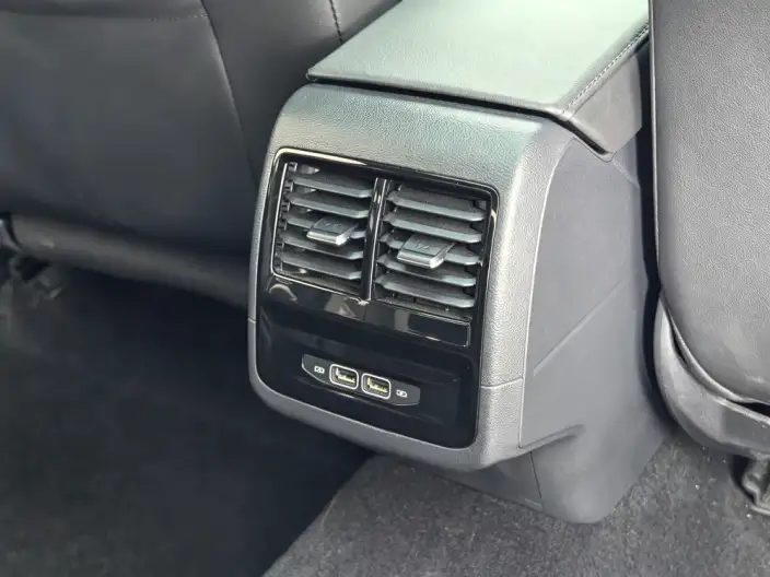 Volkswagen Sagitar 2022 Model 280TSI DSG Flying Version – фото 10