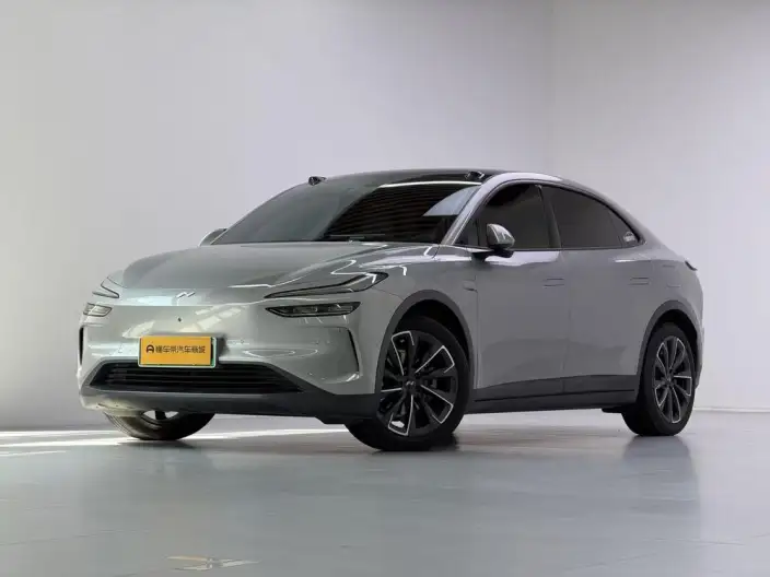 Onvo L60 2024 Model 525km Standard Battery Life 4WD Edition – фото 1
