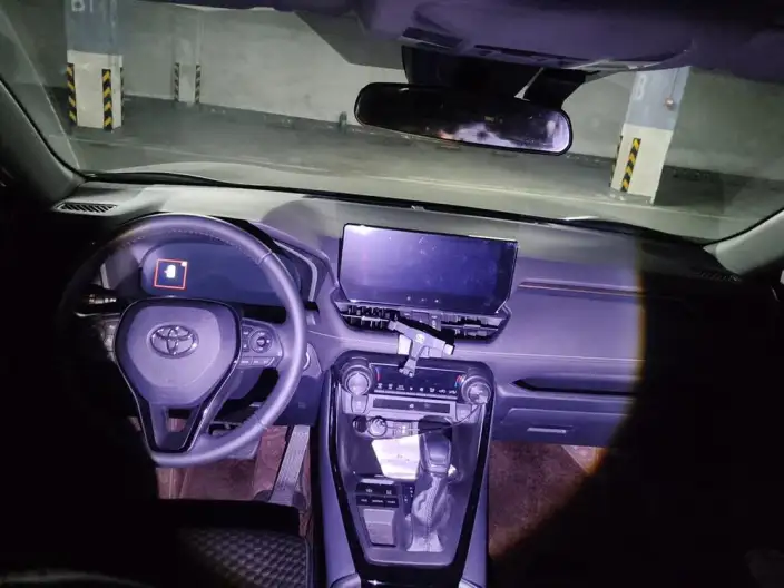 Toyota Wildlander 2024 Model 2.0L 2WD Luxury PLUS Edition – фото 5