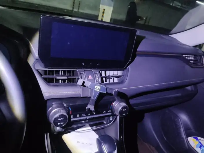 Toyota Wildlander 2024 Model 2.0L 2WD Luxury PLUS Edition – фото 8
