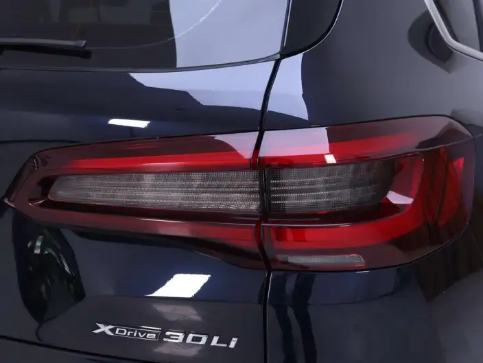 BMW X5 2022 Model Facelift xDrive 30Li Exclusive Model M Sports Set – фото 9
