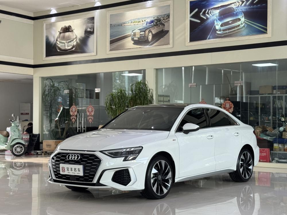 Audi A3 2024 A3L Limousine 35 TFSI Fashion Sport – фото 1