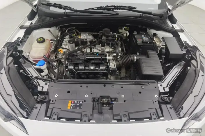 Roewe i5 2026 Model 1.5L Manual Comfort Edition – фото 6