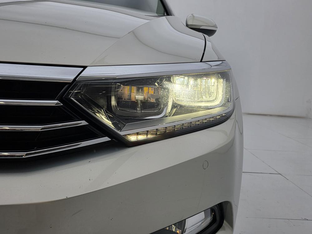 Volkswagen Magotan Модель 2018 года 330TSI DSG Luxury – фото 9
