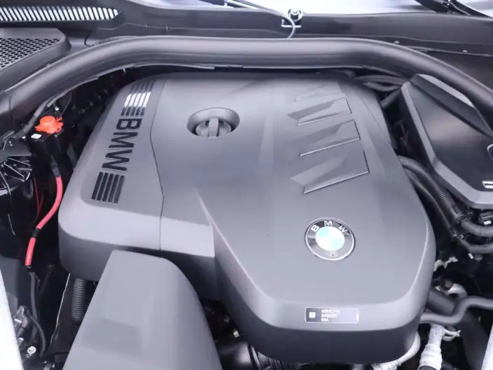 BMW 5 Series 2026 Model 530Li Leading Model M Sports Set – фото 5