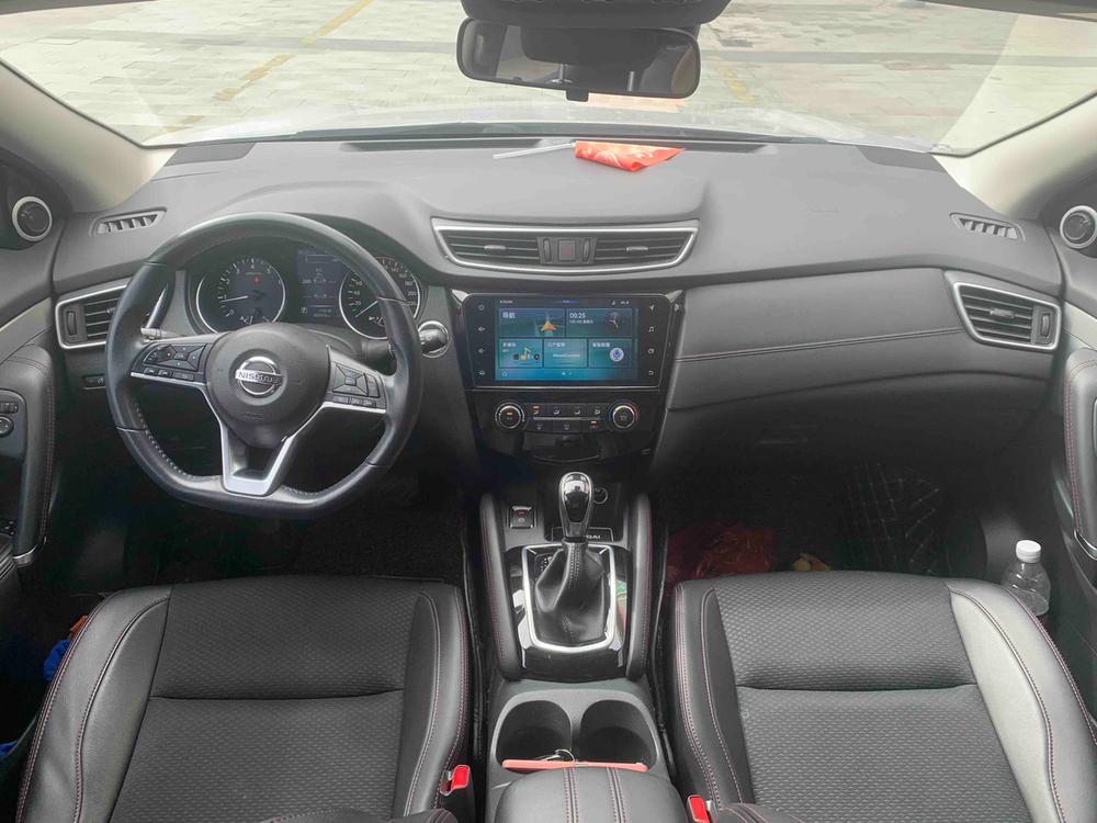 Nissan Qashqai 2019 2.0L CVT Luxury – фото 6