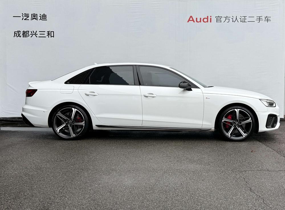 Audi A4 L 2022 45 TFSI quattro Sportback – фото 4