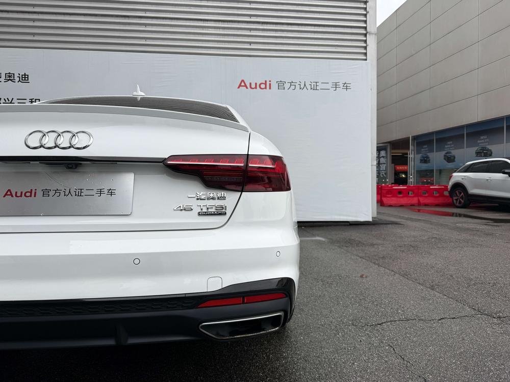 Audi A4 L 2022 45 TFSI quattro Sportback – фото 11