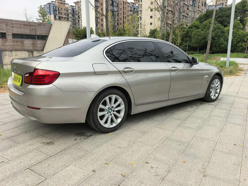 BMW 5 Series 2013 модификация 530Li Leading – фото 6