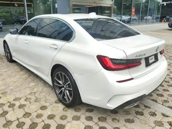 BMW 3 Series 2022 Model 325Li M Sports Set – фото 4