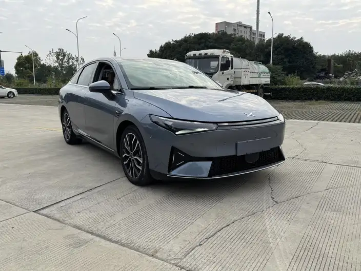 XPeng P5 2022 Model 550E – фото 3