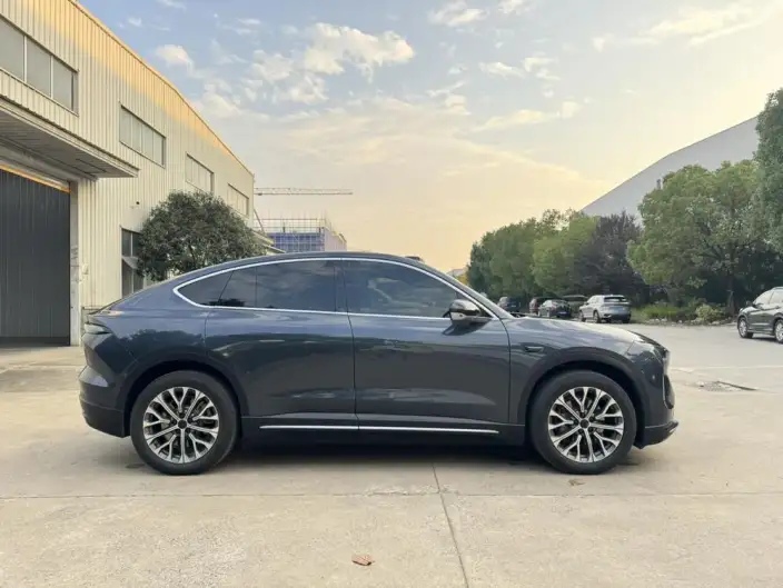 NIO EC6 2024 Model 75kWh – фото 10