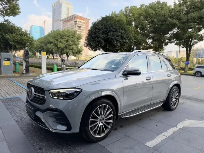 Mercedes-Benz GLE Imported 2024 Model GLE 450 4MATIC Luxury Model – фото 1