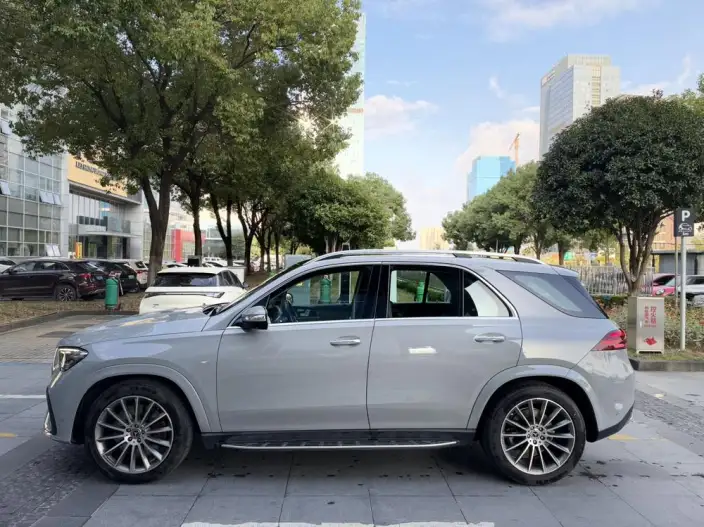 Mercedes-Benz GLE Imported 2024 Model GLE 450 4MATIC Luxury Model – фото 4