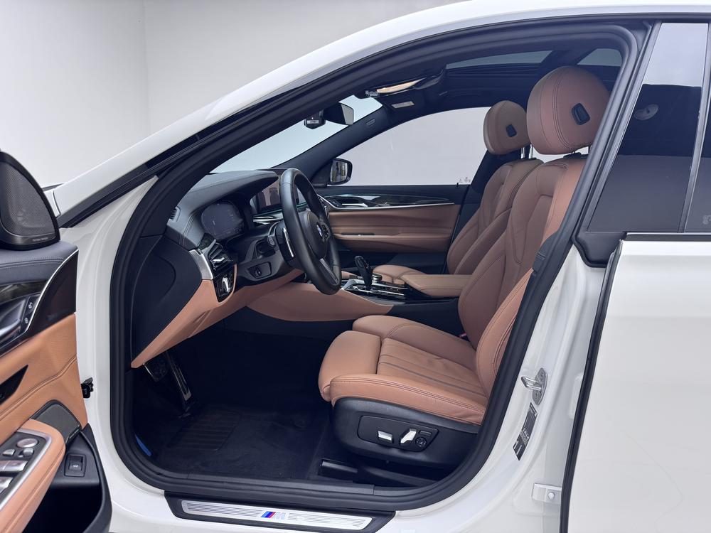 BMW 6 Series GT 2022 630i M Sport Package – фото 17