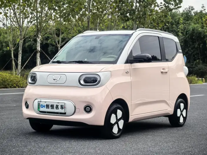 Wuling Hongguang MINIEV 2024 Model 215km Advanced version Lithium Iron Phosphate – фото 1