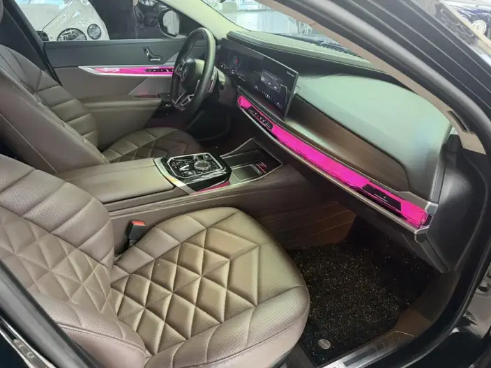 BMW 7 Series 2023 Model 735Li M Sports Set – фото 6