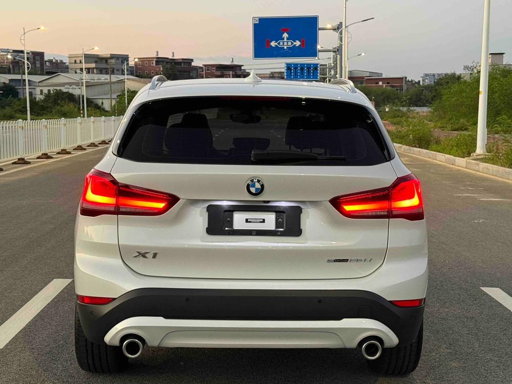 BMW X1 2022 sDrive25Li Leading – фото 5