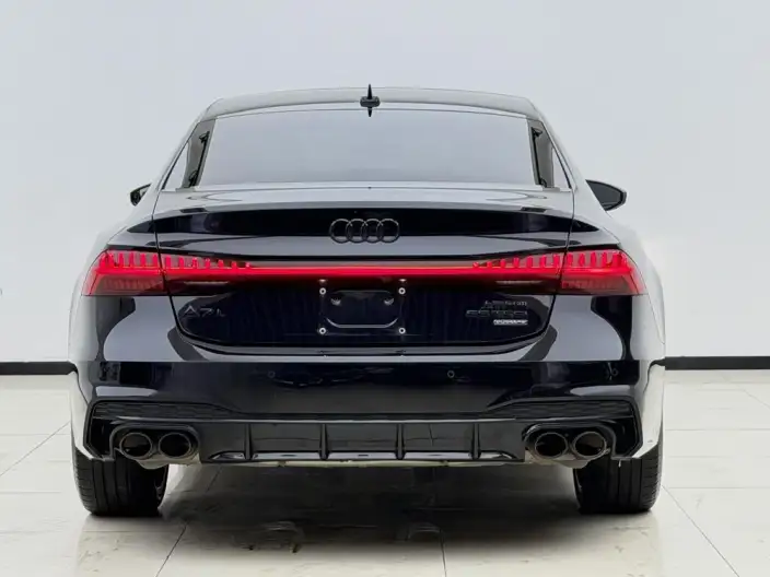 Audi A7 L 2024 Model 45 TFSI quattro Black Samurai Edition – фото 5