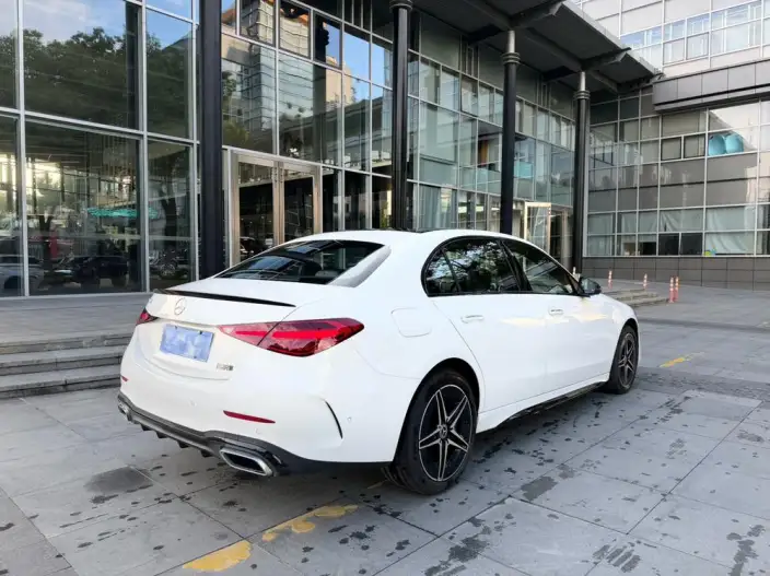 Mercedes-Benz C-Class 2026 Model C 260 L Sports sedan – фото 7