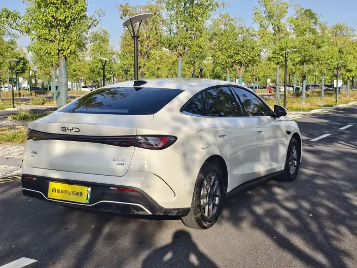 BYD Seal 06 DM 2025 Model Smart Driving Edition DM-i 80KM Luxury Model – фото 6