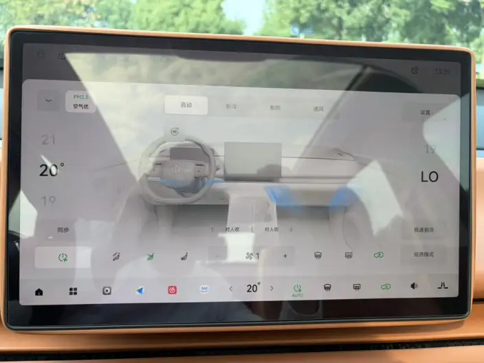 Leapmotor C10 2024 Model EV Edition 530 Smart Edition – фото 6
