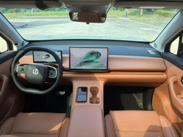 Leapmotor C10 2024 Model EV Edition 530 Smart Edition – фото 10