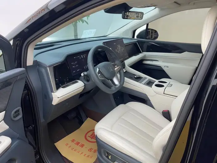 Xia 2026 Model DM-i 218KM Excellence Model – фото 7