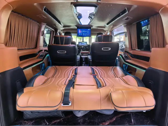 Hiace 2024 Model 3.5L Automatic Rear Drive 7 seat Parallel Imported – фото 5