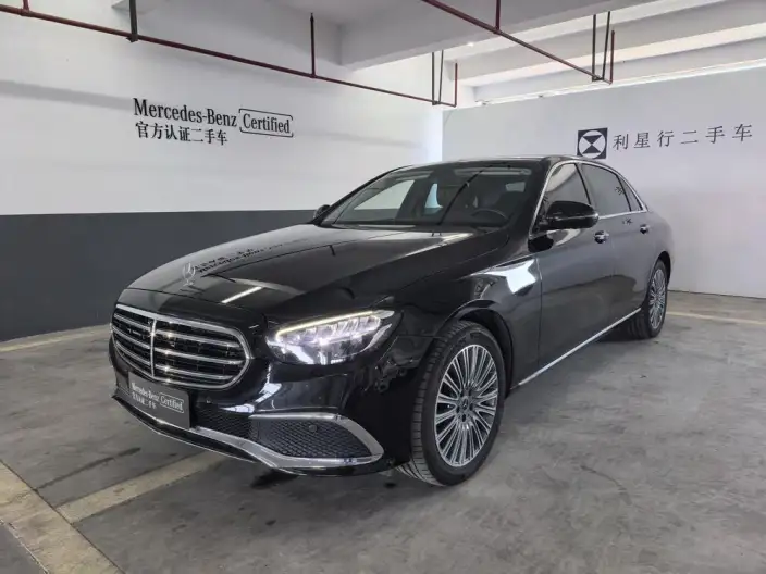 Mercedes-Benz E-Class 2023 Model E 300 L Fashion Model sedan – фото 1