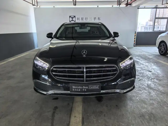 Mercedes-Benz E-Class 2023 Model E 300 L Fashion Model sedan – фото 2