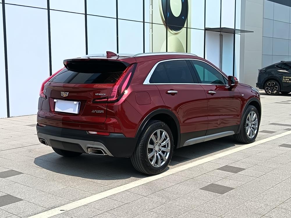 Cadillac XT4 2018 28T FWD Luxury – фото 5
