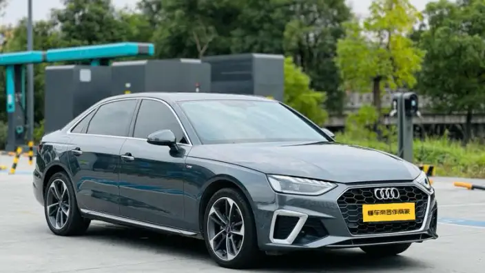 Audi A4 L 2024 Model 40 TFSI Fashion Dynamic Model – фото 3