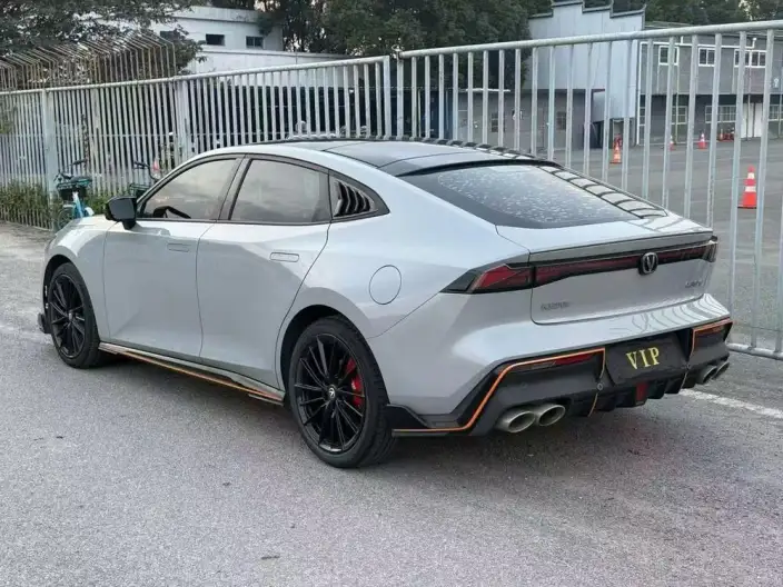 Changan UNI-V 2022 Model 1.5T Sports Edition – фото 4