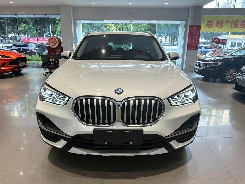 BMW X1 2022 sDrive20Li Premium – фото 2