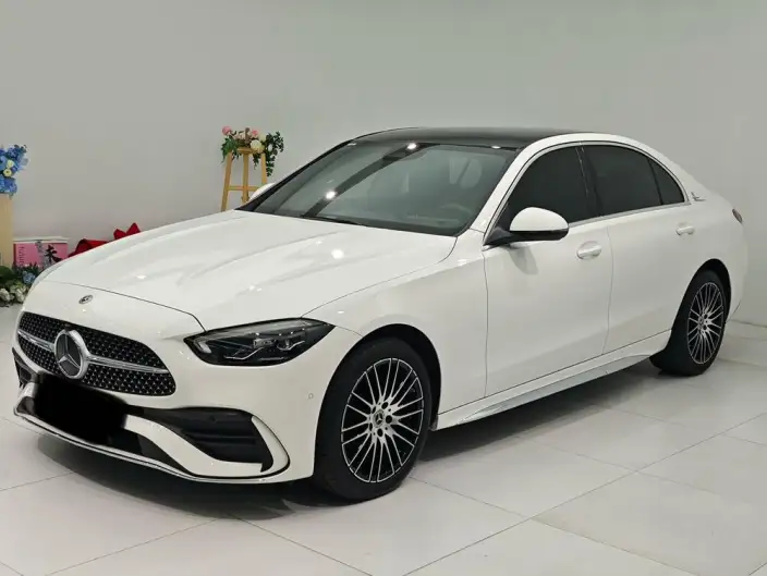 Mercedes-Benz C-Class 2023 Model C 260 L Sports Edition – фото 1