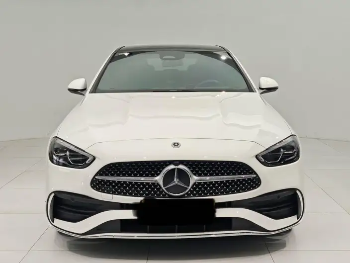 Mercedes-Benz C-Class 2023 Model C 260 L Sports Edition – фото 2