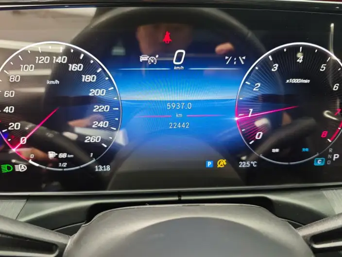 Mercedes-Benz C-Class 2023 Model C 260 L Sports Edition – фото 8