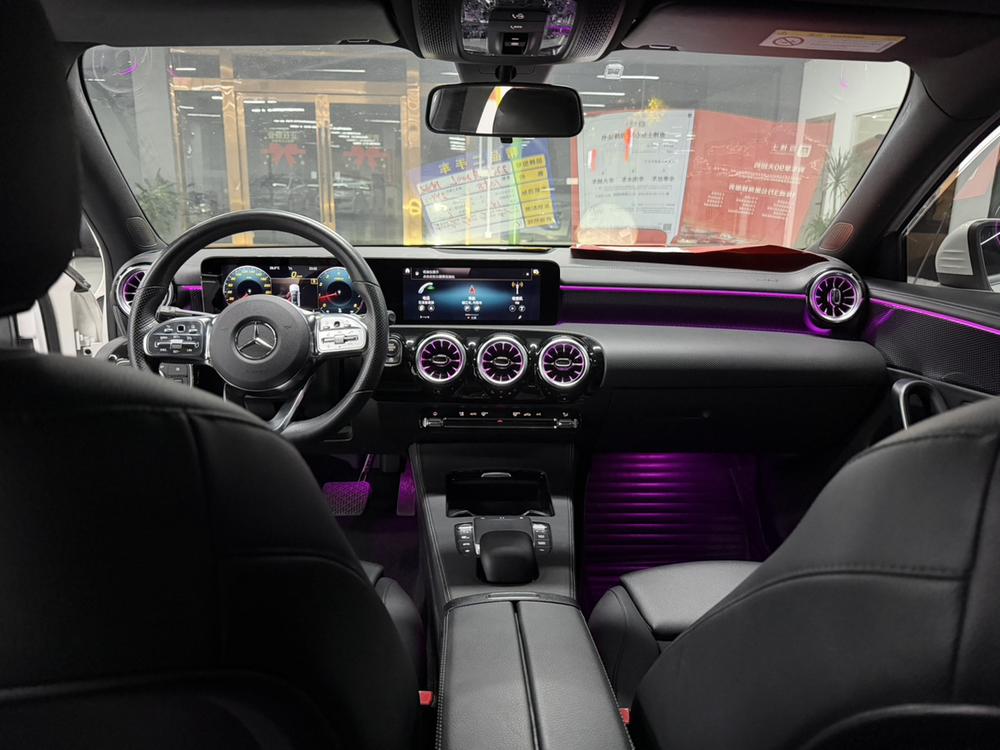 Mercedes-Benz A-class Модель 2022 года комплектация A 200 L Sports sedan Fashion Edition – фото 11