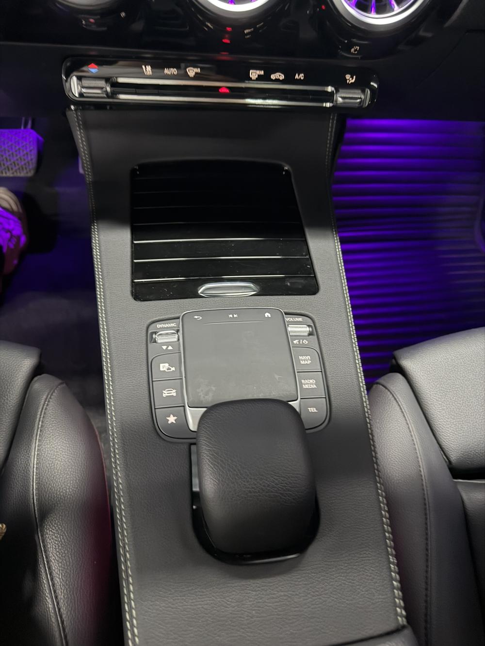 Mercedes-Benz A-class Модель 2022 года комплектация A 200 L Sports sedan Fashion Edition – фото 14