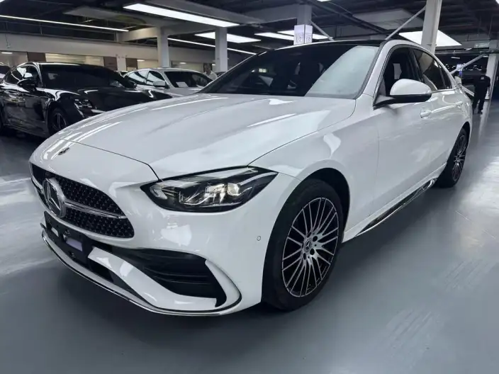 Mercedes-Benz C-Class 2022 Model Facelift C 260 L Sports Edition – фото 1