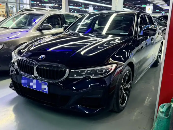 BMW 3 Series 2022 Model 325i M Sports Set – фото 1