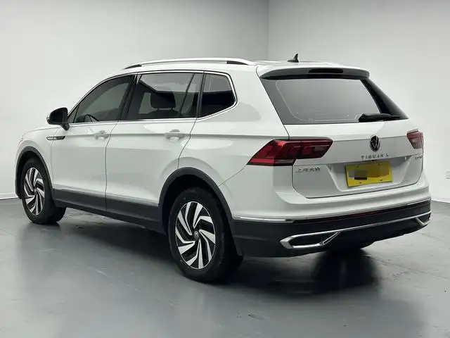 Volkswagen Tiguan L 2023 Model 300TSI 2WD Smart Edition – фото 4